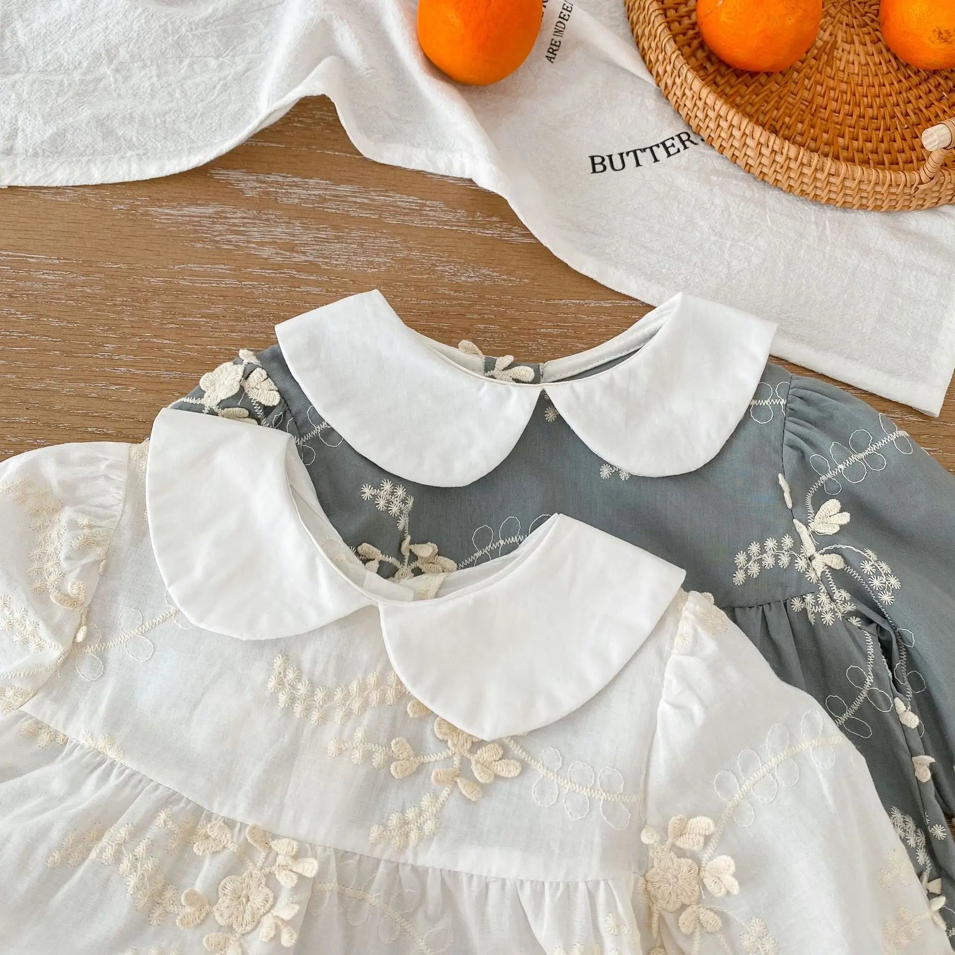 -キッズワンピース 長袖丸襟ワンピース 刺繍ドレスワンピース 2カラー【mh0004758】 - mamahalo shop - 長袖ワンピース -  べビー服 - 子供服 - 男の子 - 女の子