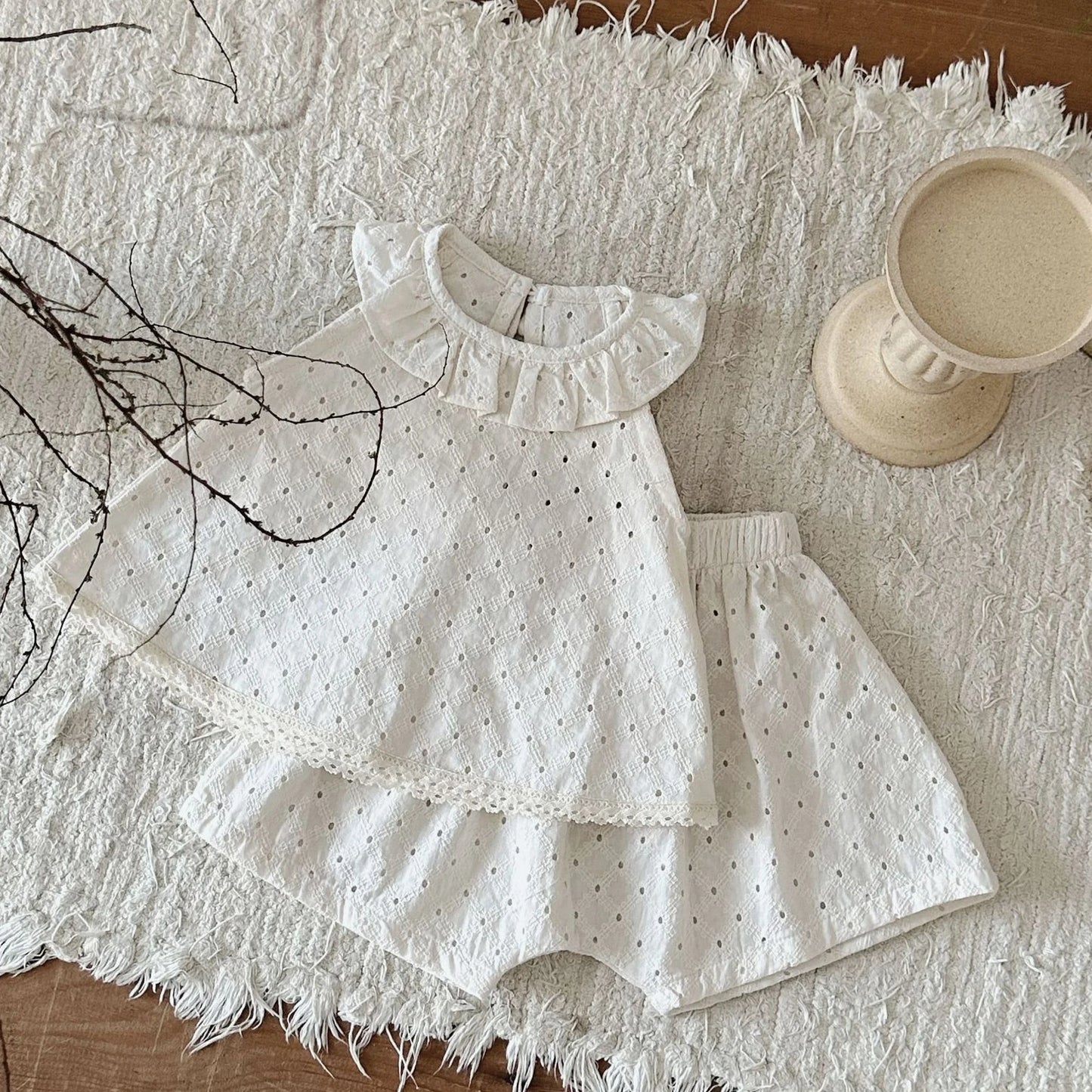 -ベビーセットアップ 2点セット ノースリーブチュニックブラウス+ショートパンツ 刺繍レース - mamahalo shop - ノースリーブセットアップ -  べビー服 - 子供服 - 男の子 - 女の子