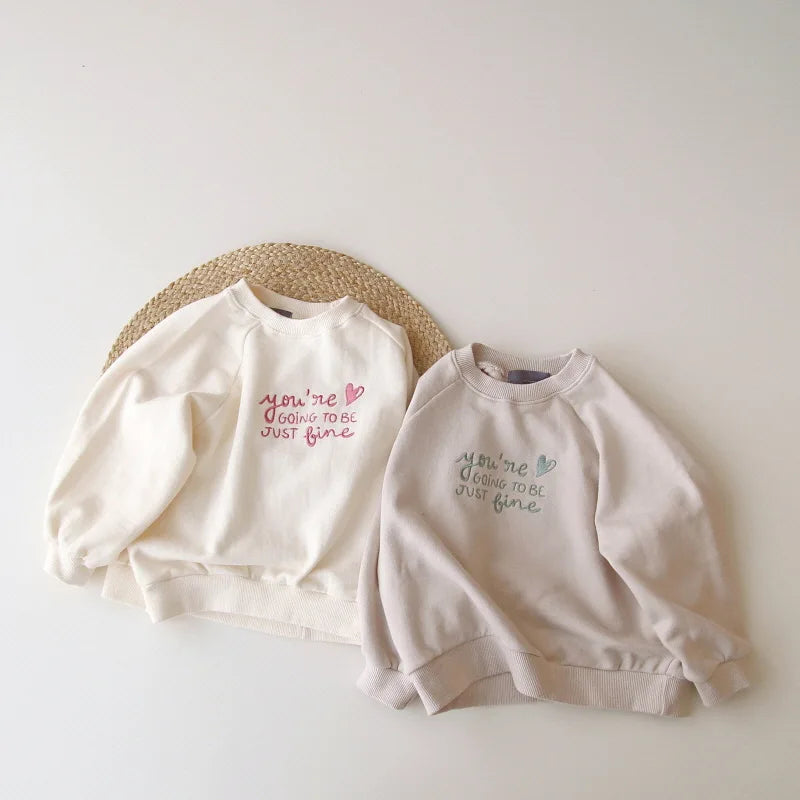 -キッズトップス ハートレターロゴ刺繍長袖スウェットシャツトレーナー 2カラー【mh0006846】 - mamahalo shop - トレーナー・フーディ -  べビー服 - 子供服 - 男の子 - 女の子