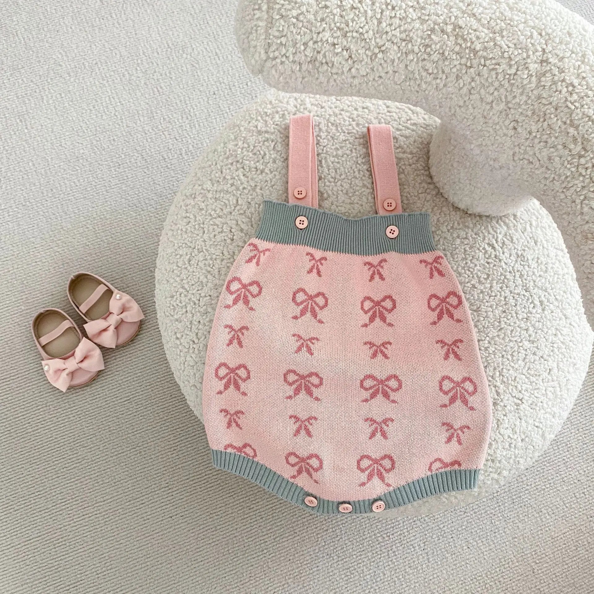 -ベビーカーディガン/ロンパース ニットジャケット/ニットサスペンダーボディスーツ リボン【mh0006475】 - mamahalo shop - ロンパースセットアップ -  べビー服 - 子供服 - 男の子 - 女の子