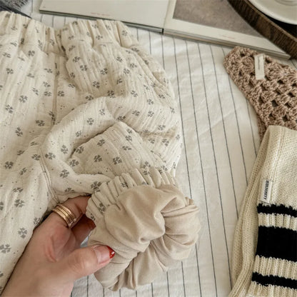 -キッズパンツ フラワープリントキルティング厚手防寒パンツ 2カラー - mamahalo shop - ロングパンツ・スウェットパンツ -  べビー服 - 子供服 - 男の子 - 女の子