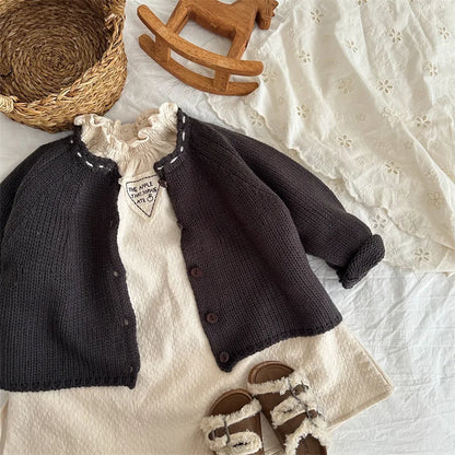 -キッズワンピース ワンポイント三角タグフリルカラー長袖スモッグワンピース ベージュ - mamahalo shop - 長袖ワンピース -  べビー服 - 子供服 - 男の子 - 女の子