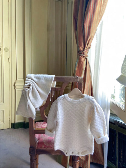 -ベビーロンパースセット 長袖ニットボディスーツ+フリルショールケープ 2カラー - mamahalo shop - 長袖ロンパース -  べビー服 - 子供服 - 男の子 - 女の子