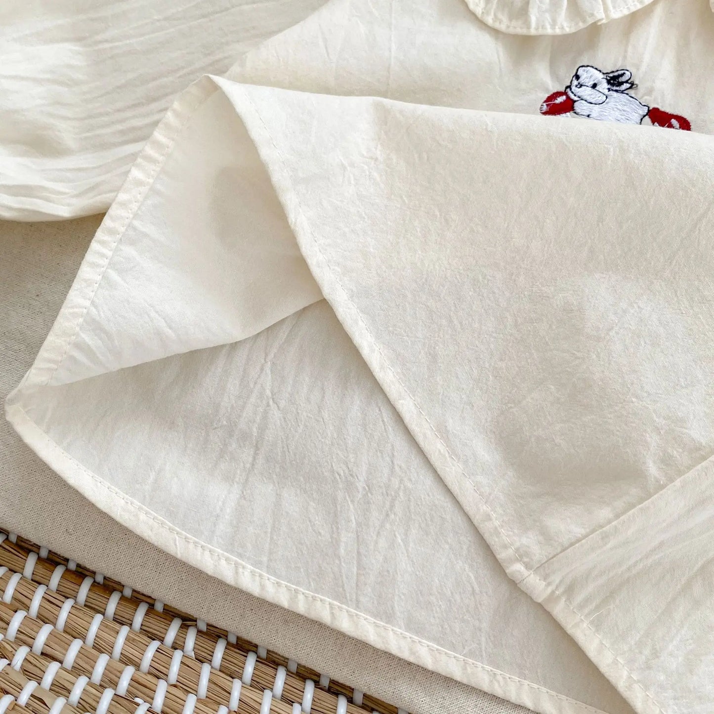 -ベビートップス 長袖ビッグ襟ブラウス きのこうさぎ刺繍【mh0006397】 - mamahalo shop - 長袖シャツ・ブラウス -  べビー服 - 子供服 - 男の子 - 女の子