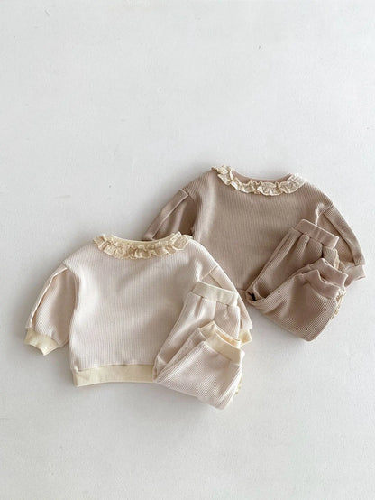 -ベビーキッズセットアップ 2点セット レースフリル長袖Tシャツ+サイドレースフリルロングパンツ 2カラー - mamahalo shop - 長袖セットアップ -  べビー服 - 子供服 - 男の子 - 女の子