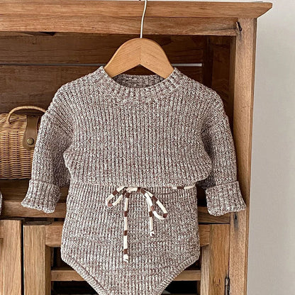 -ベビーセットアップ 2点セット ニットセータートップス ブルマパンツ お揃いぽんぽんニット帽子 ニットキャップ - mamahalo shop - 長袖セットアップ -  べビー服 - 子供服 - 男の子 - 女の子