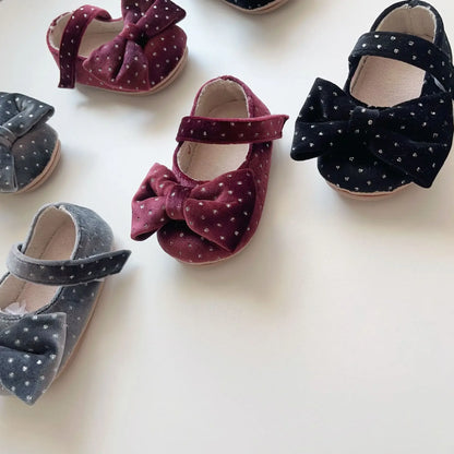 -ベビーシューズ パフリボンベルベットフラットバレエシューズ ファーストシューズ 靴 - mamahalo shop - ベビー用靴 -  べビー服 - 子供服 - 男の子 - 女の子