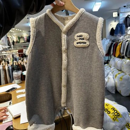 ベビージャンプスーツ ボアフリースノースリーブロンパース ベストアウター 2カラー ボーイズ 男の子 子供服 - mamahalo shop - ノースリーブジャンプスーツ - ベビー服 - 子供服 - 男の子 - 女の子