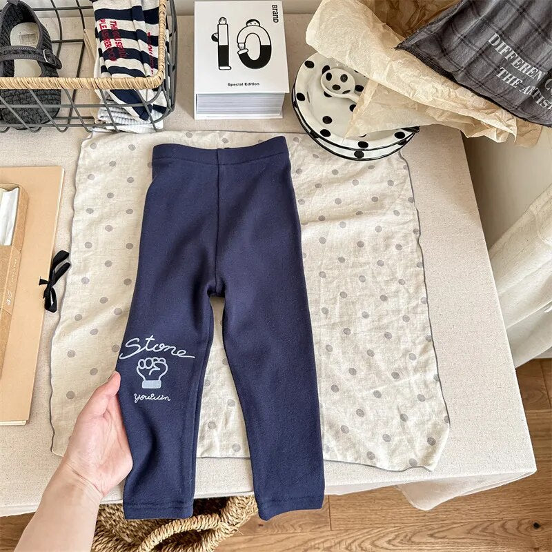 -キッズ レギンスパンツ プリントロゴ アプリコット ダークグレー ブルー 3カラー ユニセックス 男の子 女の子 子供服 - mamahalo shop - レギンスパンツ -  べビー服 - 子供服 - 男の子 - 女の子