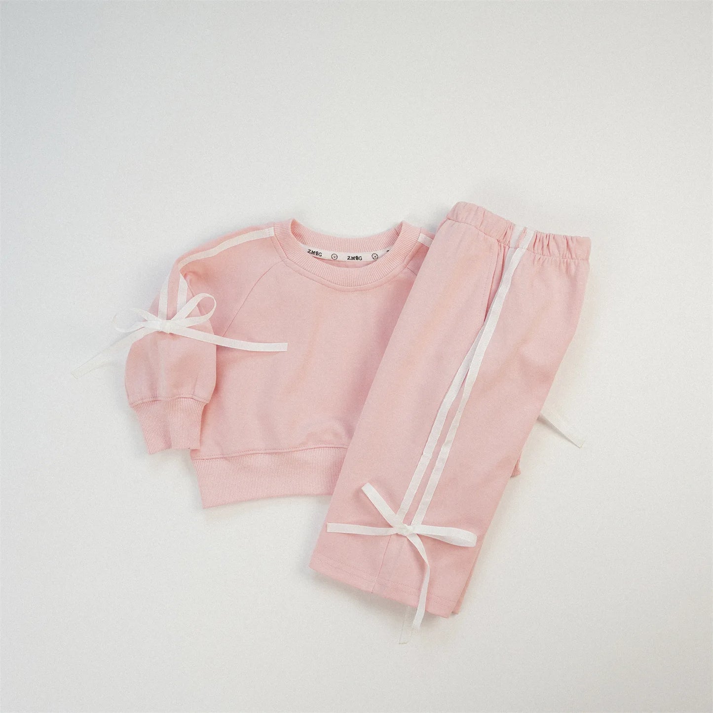 -キッズセットアップ 2点セット スウェット ジャージ リボンライン 長袖スウェットシャツ+ロングパンツ 4カラー【mh0006347】 - mamahalo shop - 長袖セットアップ -  べビー服 - 子供服 - 男の子 - 女の子