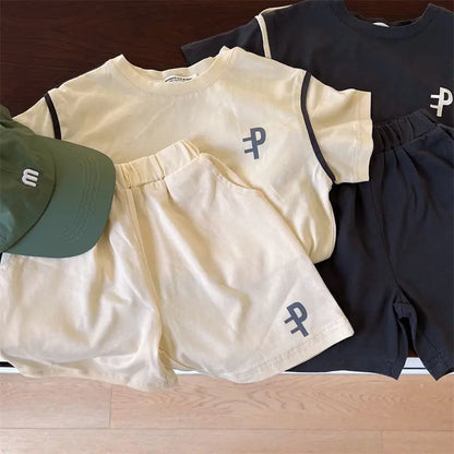 -キッズセットアップ 2点セット 半袖Tシャツ+ショートパンツ ワンポイントロゴプリント 3カラー【mh0005393】 - mamahalo shop - 半袖セットアップ -  べビー服 - 子供服 - 男の子 - 女の子