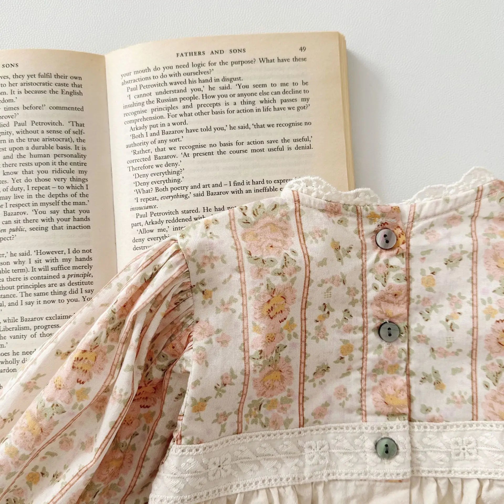 -ベビーロンパース 長袖パフスリーブボディスーツ レトロ フラワー花柄プリント レース【mh0004664】 - mamahalo shop - 長袖ロンパース -  べビー服 - 子供服 - 男の子 - 女の子