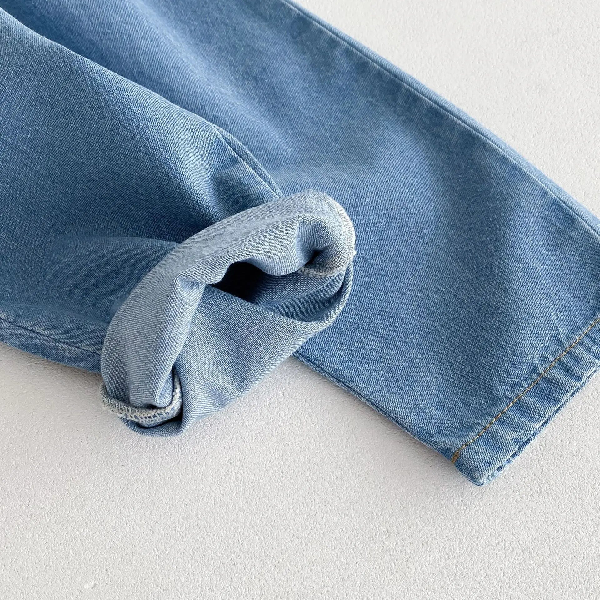 -キッズパンツ シンプルベーシックデニムパンツ ジーンズ 2カラー【mh0006826】 - mamahalo shop - デニムパンツ -  べビー服 - 子供服 - 男の子 - 女の子