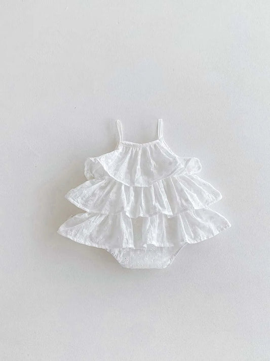 -ベビーロンパース キャミソールボディスーツ 刺繍レース ティアードフリル 2カラー - mamahalo shop - ノースリーブロンパース -  べビー服 - 子供服 - 男の子 - 女の子