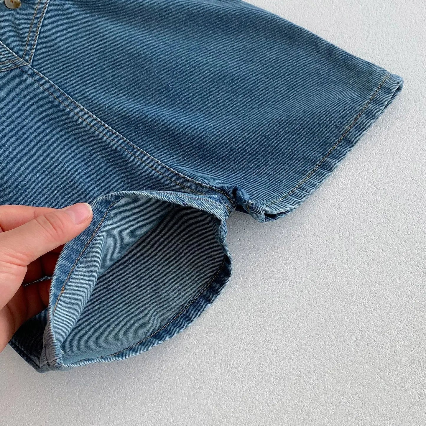 -キッズオーバーオール デニム ショート サスペンダーパンツ サロペット ジャンプスーツ 2カラー【mh0005243】 - mamahalo shop - オーバーオール -  べビー服 - 子供服 - 男の子 - 女の子