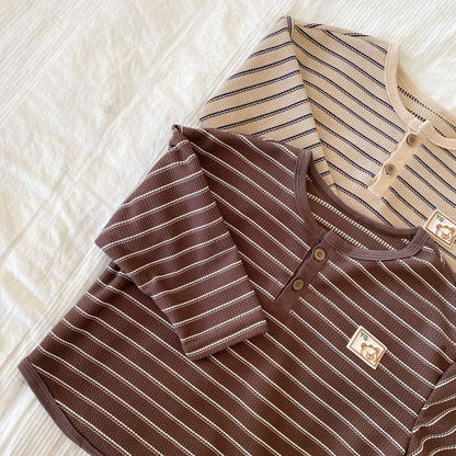 -キッズトップス ボーダーベアくまワンポイントヘンリーネック長袖Tシャツ 2 カラー - mamahalo shop - 長袖Tシャツ -  べビー服 - 子供服 - 男の子 - 女の子