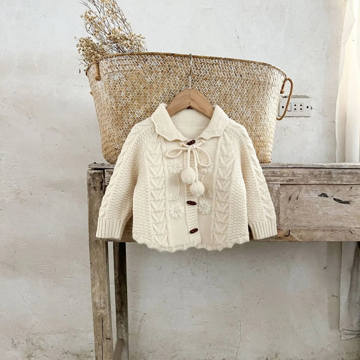 -ベビーキッズカーディガン アラン編みケーブルニットぽんぽん付きニットジャケット 4カラー - mamahalo shop - カーディガン・パーカー -  べビー服 - 子供服 - 男の子 - 女の子