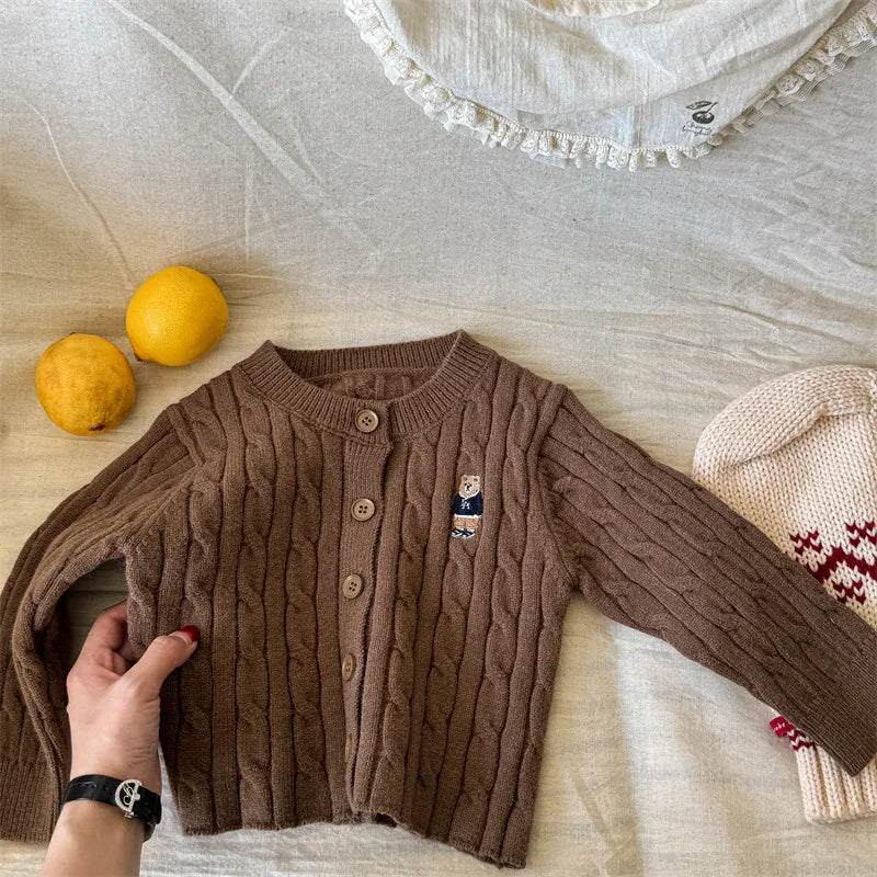-キッズカーディガン ニットジャケット ベアくま刺繍ワンポイント 3カラー - mamahalo shop - カーディガン・パーカー -  べビー服 - 子供服 - 男の子 - 女の子