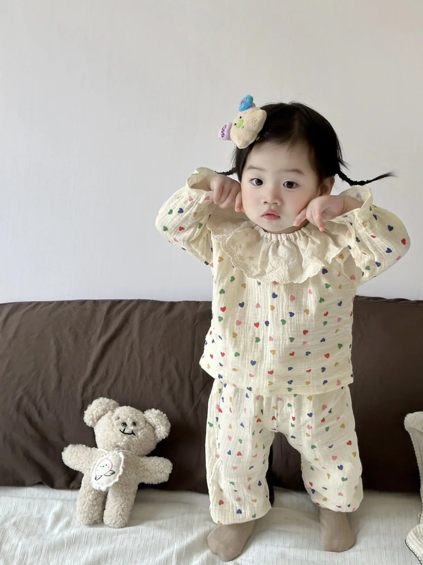 -ベビーセットアップ ハート/フラワープリントラッフル襟長袖シャツ+ロングパンツ 3カラー - mamahalo shop - 長袖セットアップ -  べビー服 - 子供服 - 男の子 - 女の子