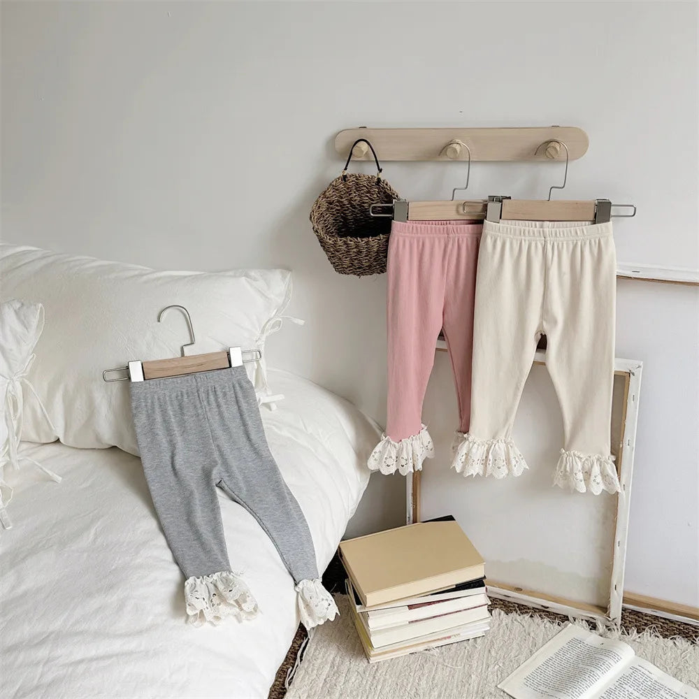 -ベビーパンツ ボリューム裾レースレギンスパンツ 3カラー - mamahalo shop - レギンスパンツ -  べビー服 - 子供服 - 男の子 - 女の子