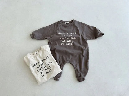 -ベビー 長袖ジャンプスーツ ロンパース レターロゴプリント コーヒー アプリコット 2カラー ボーイズ 男の子 子供服 7826 - mamahalo shop - 長袖ロンパース -  べビー服 - 子供服 - 男の子 - 女の子