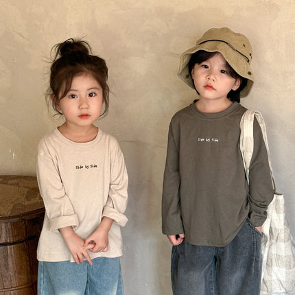 キッズトップス 長袖レターロゴワンポイントプリントTシャツ 2カラー - mamahalo shop - 長袖Tシャツ -  べビー服 - 子供服 - 男の子 - 女の子