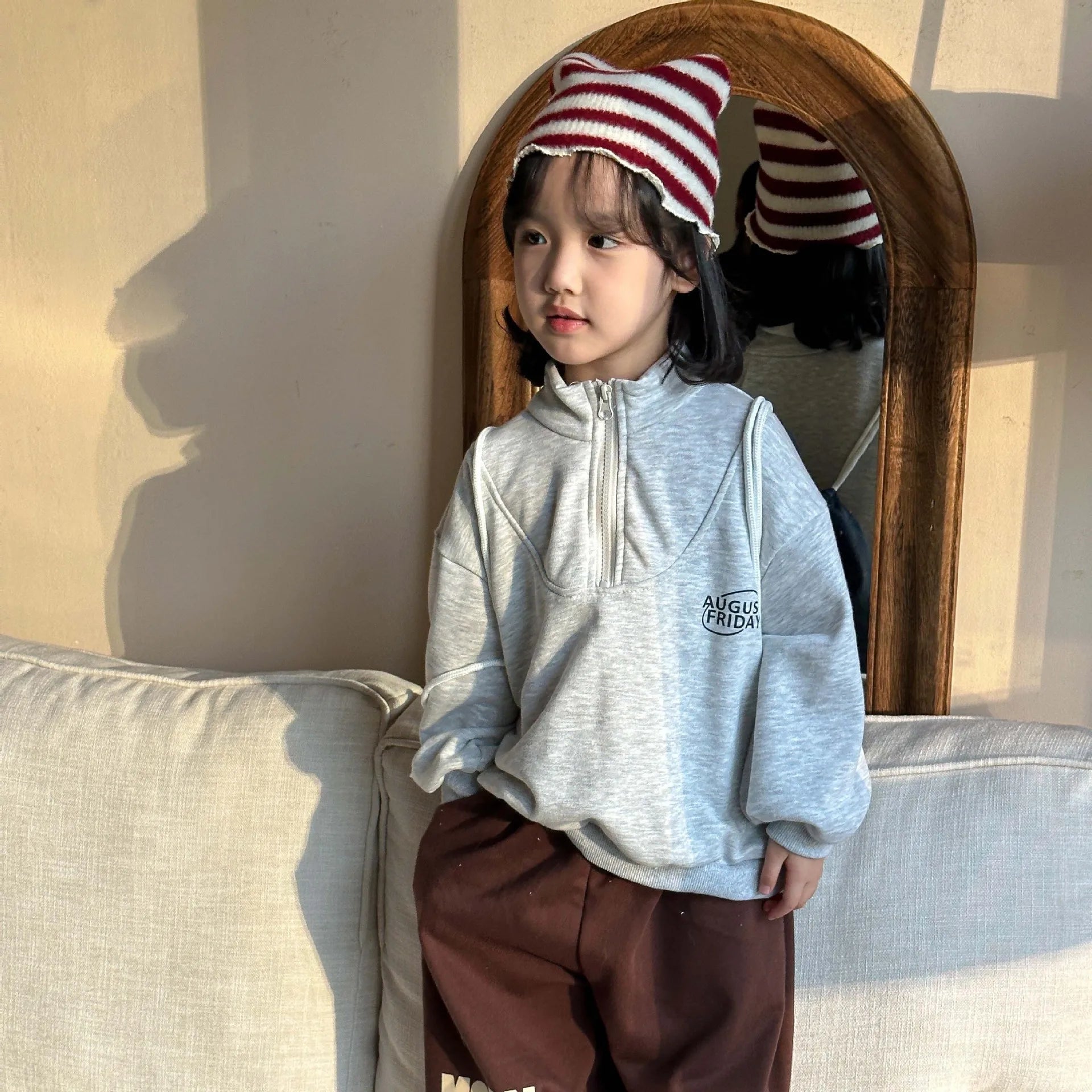 -キッズトップス ハーフジップ スウェットシャツ レターロゴ刺繍 2カラー - mamahalo shop - トレーナー・フーディ -  べビー服 - 子供服 - 男の子 - 女の子