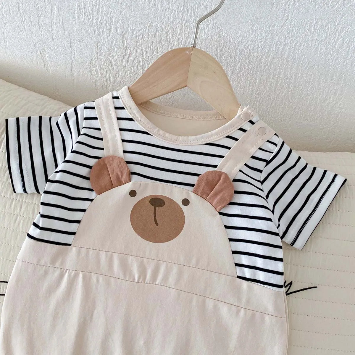 -ベビーロンパース 半袖ドッキングジャンプスーツ くまベア ボーダー【mh0006194】 - mamahalo shop - 半袖ロンパース -  べビー服 - 子供服 - 男の子 - 女の子