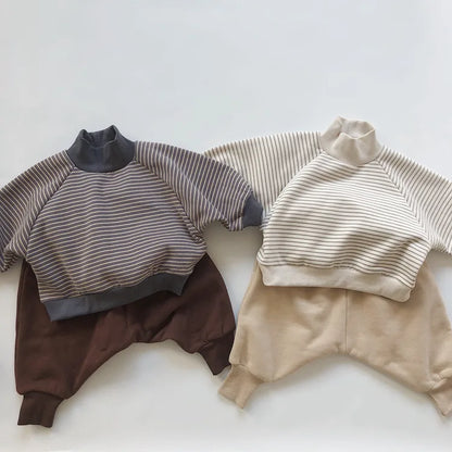 -キッズスウェットシャツ ボーダープリント 裏フリース ハイネック スタンドカラートレーナー プルオーバー 2カラー ユニセックス 男の子 女の子 子供服 - mamahalo shop - トレーナー・フーディ -  べビー服 - 子供服 - 男の子 - 女の子