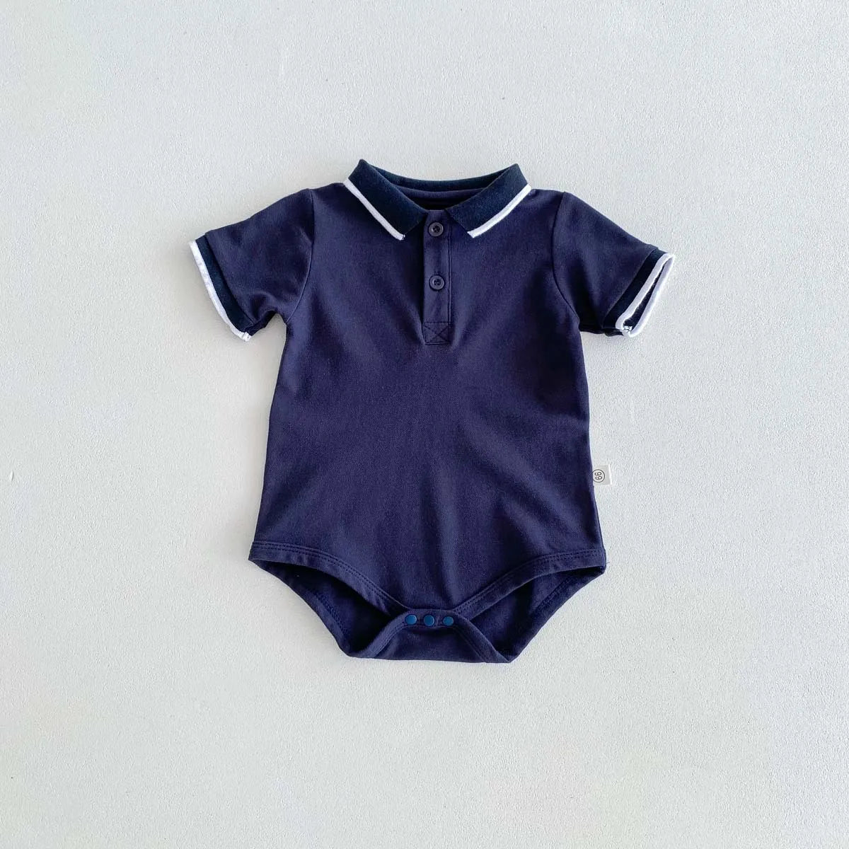 -ベビーロンパース 半袖ポロシャツボディスーツ ホワイト/ネイビー/2カラー【mh0004459】 - mamahalo shop - 半袖ロンパース -  べビー服 - 子供服 - 男の子 - 女の子