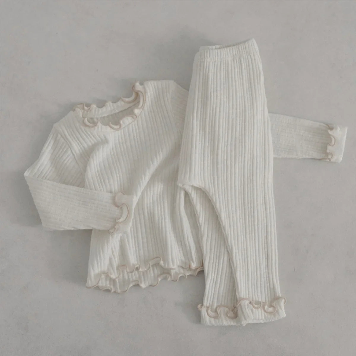 -ベビーセットアップ 2点セット プリーツ加工フリル長袖Tシャツ+プリーツ加工ロングパンツ 5カラー - mamahalo shop - 長袖セットアップ -  べビー服 - 子供服 - 男の子 - 女の子