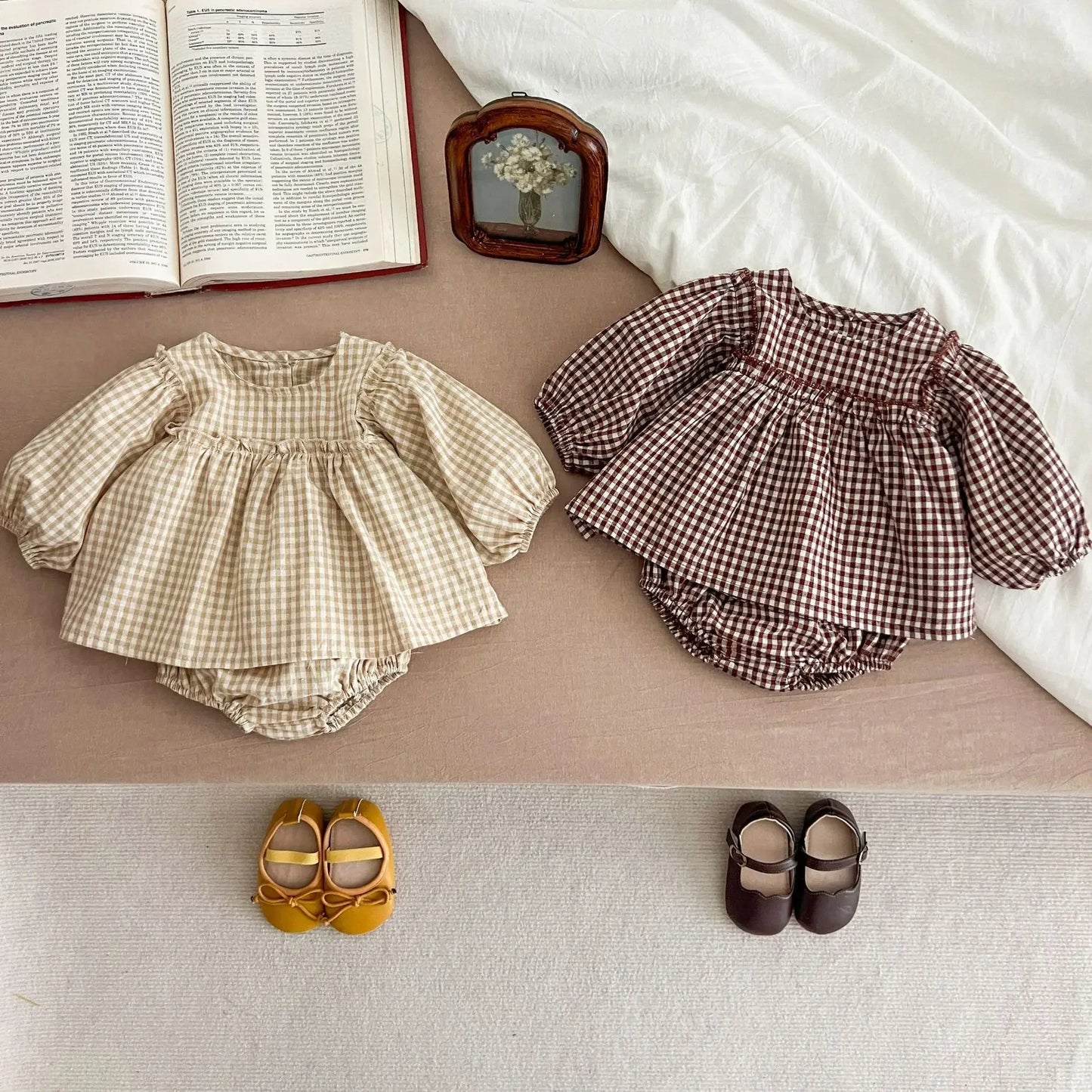 -ベビーセットアップ 2点セット チェック長袖パフスリーブチュニックブラウス+ブルマパンツ 2カラー【mh0007355】 - mamahalo shop - 長袖セットアップ -  べビー服 - 子供服 - 男の子 - 女の子