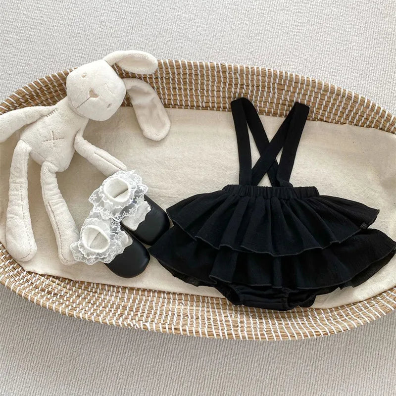-ベビーサスペンダーブルマ フリルケーキスカート ストラップブルマパンツ ブラック/ホワイト/2カラー - mamahalo shop - ブルマパンツ -  べビー服 - 子供服 - 男の子 - 女の子