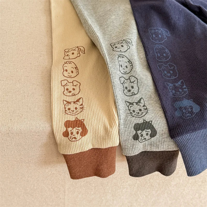 -キッズパンツ ロゴプリント柄 レギンスパンツ 3カラー - mamahalo shop - レギンスパンツ -  べビー服 - 子供服 - 男の子 - 女の子