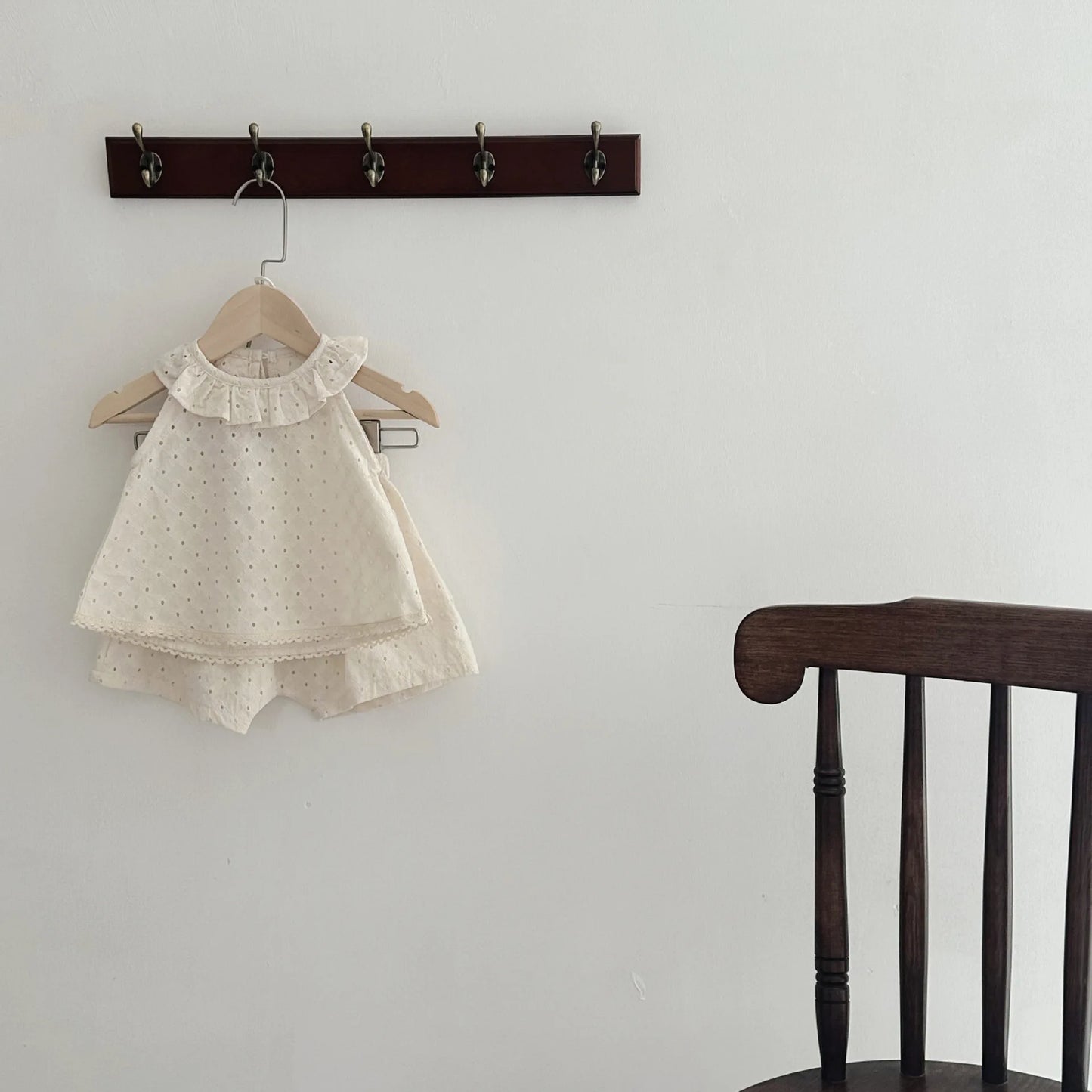 -ベビーセットアップ 2点セット ノースリーブチュニックブラウス+ショートパンツ 刺繍レース - mamahalo shop - ノースリーブセットアップ -  べビー服 - 子供服 - 男の子 - 女の子