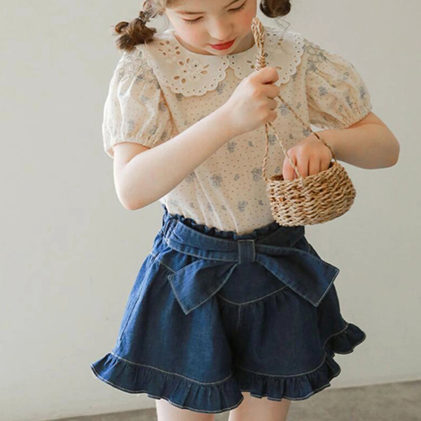 -キッズパンツ デニム フリルリボン ショートパンツ 2カラー【mh0006242】 - mamahalo shop - ハーフパンツ・ショートパンツ -  べビー服 - 子供服 - 男の子 - 女の子