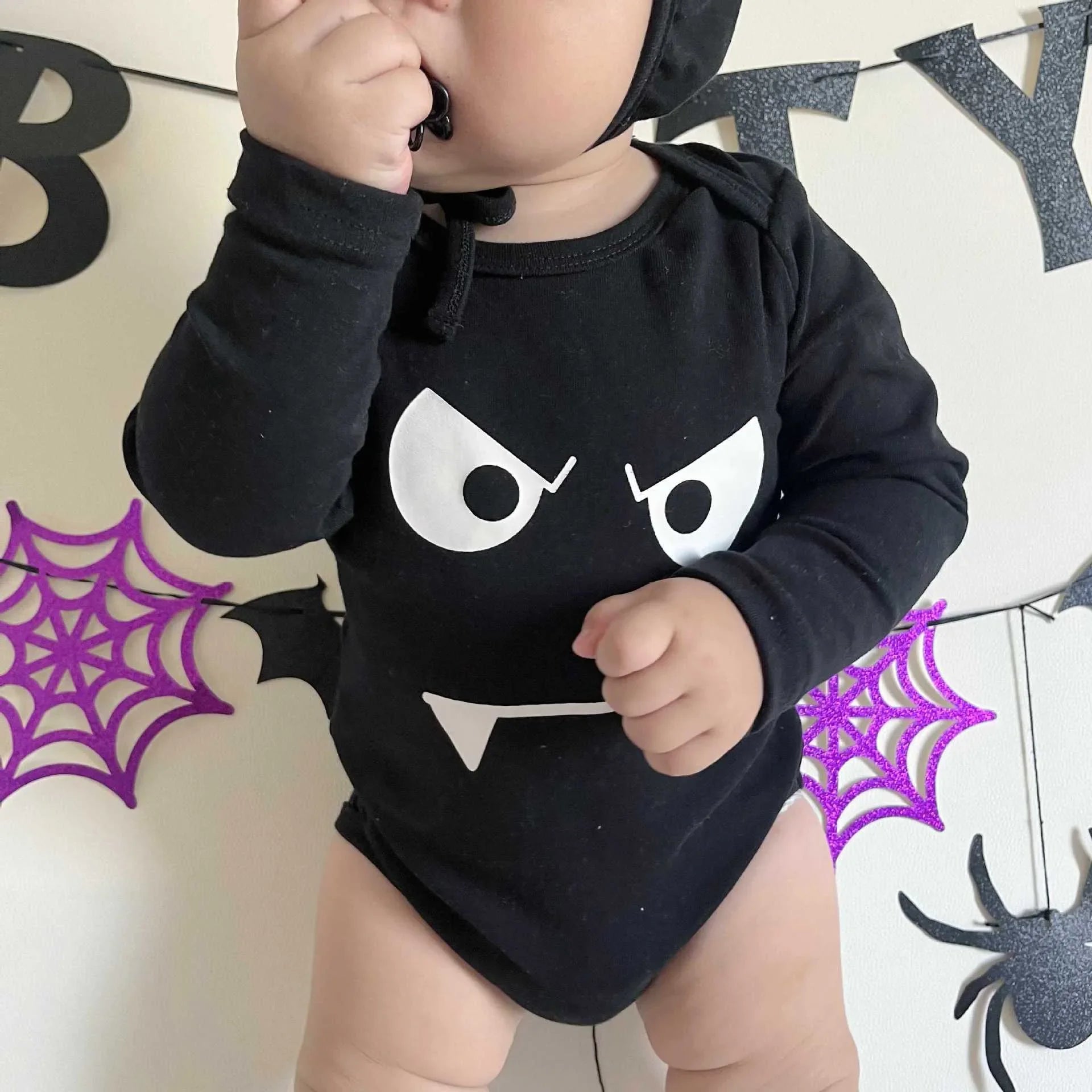 -ベビーロンパース ハロウィンコスチューム帽子セット Halloween 👻【mh0007306】 - mamahalo shop - 長袖ロンパース -  べビー服 - 子供服 - 男の子 - 女の子