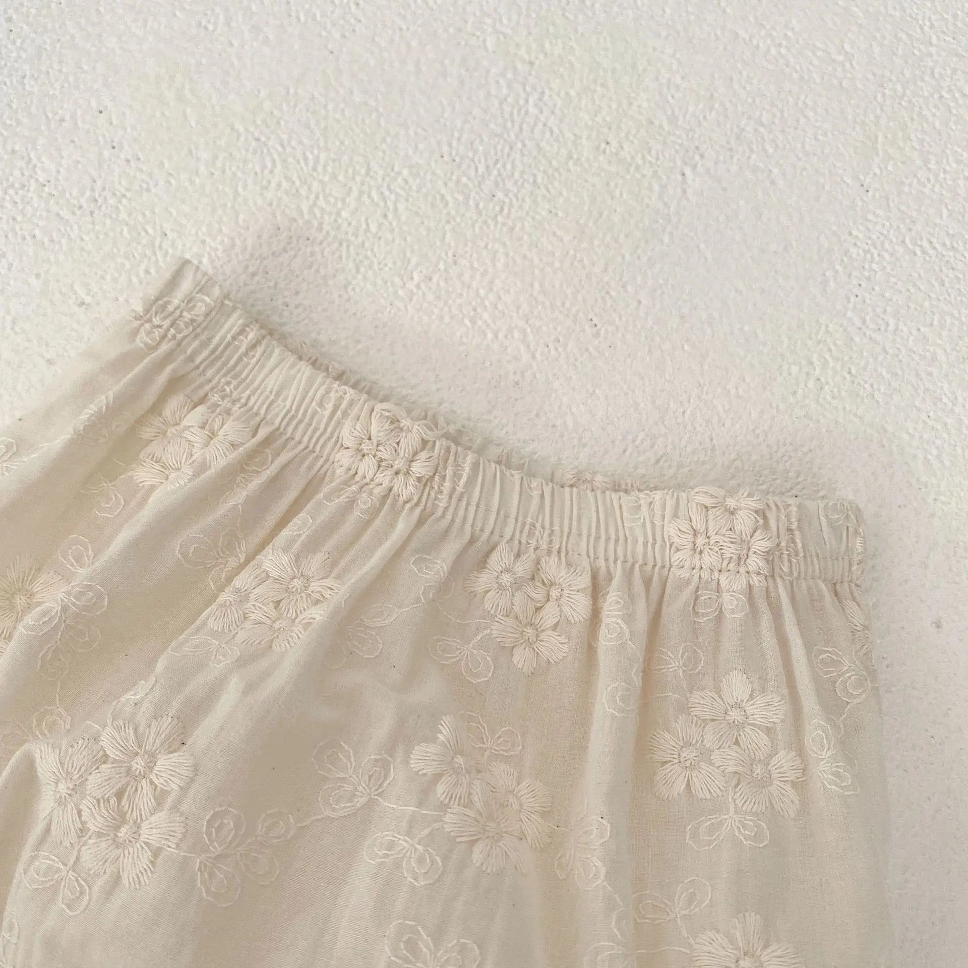 -ベビーセットアップ 2点セット 半袖パフスリーブリボンブラウス+ブルマパンツ ベージュ【mh0004615】 - mamahalo shop - 半袖セットアップ -  べビー服 - 子供服 - 男の子 - 女の子