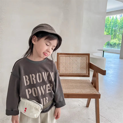 キッズトップス レターロゴプリント長袖スウェットTシャツ - mamahalo shop - 長袖Tシャツ -  べビー服 - 子供服 - 男の子 - 女の子