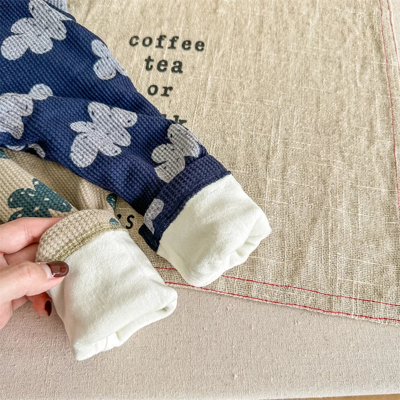 -キッズレギンスパンツ 雲 クラウドプリント 総柄 裏フリースレギパン カーキ ブルー 2カラー ユニセックス 男の子 女の子 子供服 - mamahalo shop - レギンスパンツ -  べビー服 - 子供服 - 男の子 - 女の子