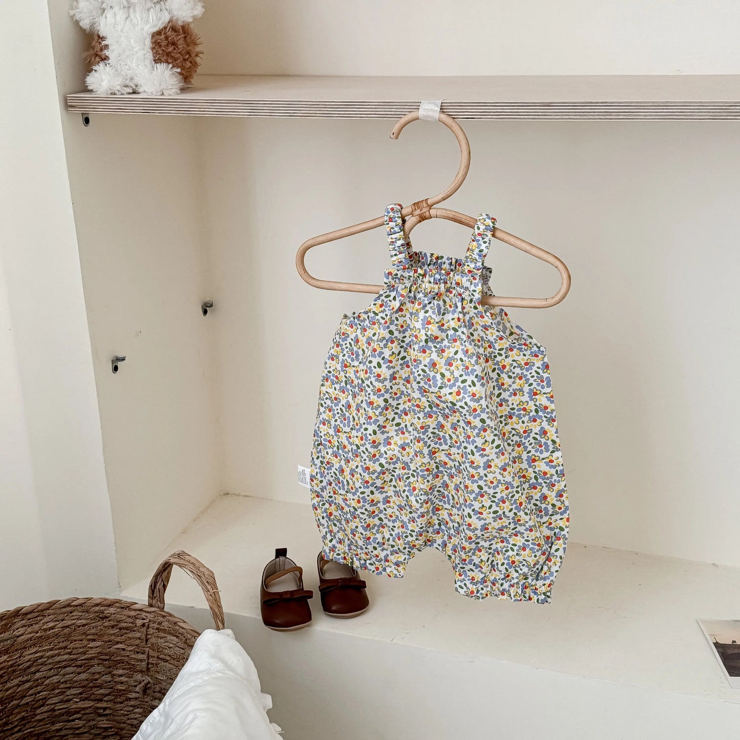 -ベビーロンパース キャミソールジャンプスーツ フラワー花柄プリント【mh0005912】 - mamahalo shop - ノースリーブロンパース -  べビー服 - 子供服 - 男の子 - 女の子