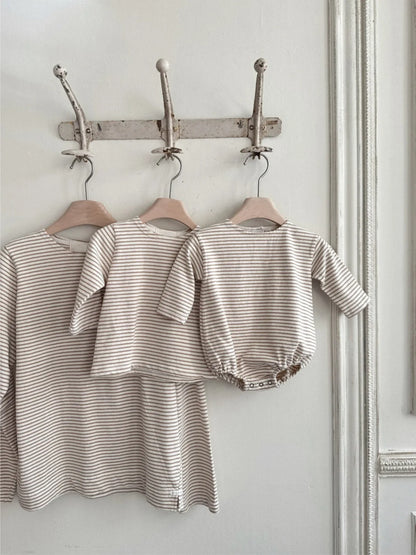 -ベビートップス ボーダー長袖シンプルTシャツ 2カラー - mamahalo shop - 長袖Tシャツ -  べビー服 - 子供服 - 男の子 - 女の子