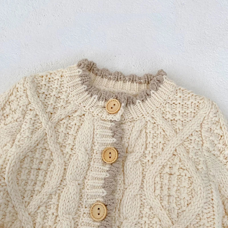 -ベビーカーディガン ケーブル編みざっくりニットジャケット ベージュ【mh0006996】 - mamahalo shop - カーディガン・パーカー -  べビー服 - 子供服 - 男の子 - 女の子