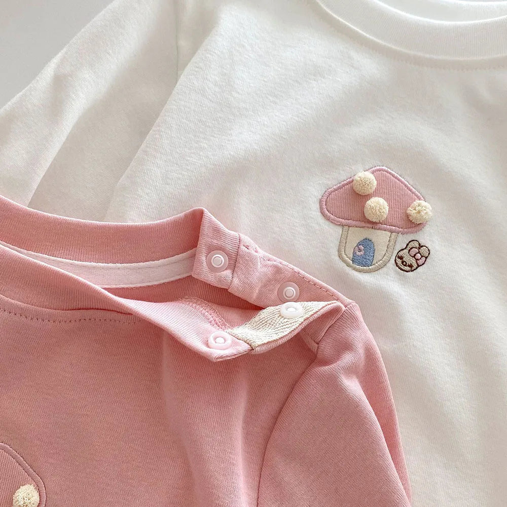 -ベビーキッズトップス 長袖Tシャツ きのこマッシュルーム刺繍 2カラー【mh0006467】 - mamahalo shop - 長袖Tシャツ -  べビー服 - 子供服 - 男の子 - 女の子