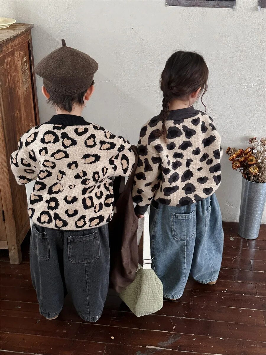 -キッズセーター レオパード柄 ヒョウ柄 ニット プルオーバートップス ブラック ベージュ 2カラー ユニセックス 男の子 女の子 子供服 - mamahalo shop - ニット・セーター -  べビー服 - 子供服 - 男の子 - 女の子