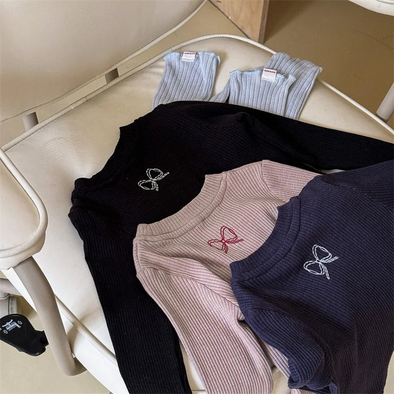 -キッズトップス 長袖Tシャツ カットソー リボン刺繍 3カラー【mh0006611】 - mamahalo shop - 長袖Tシャツ -  べビー服 - 子供服 - 男の子 - 女の子