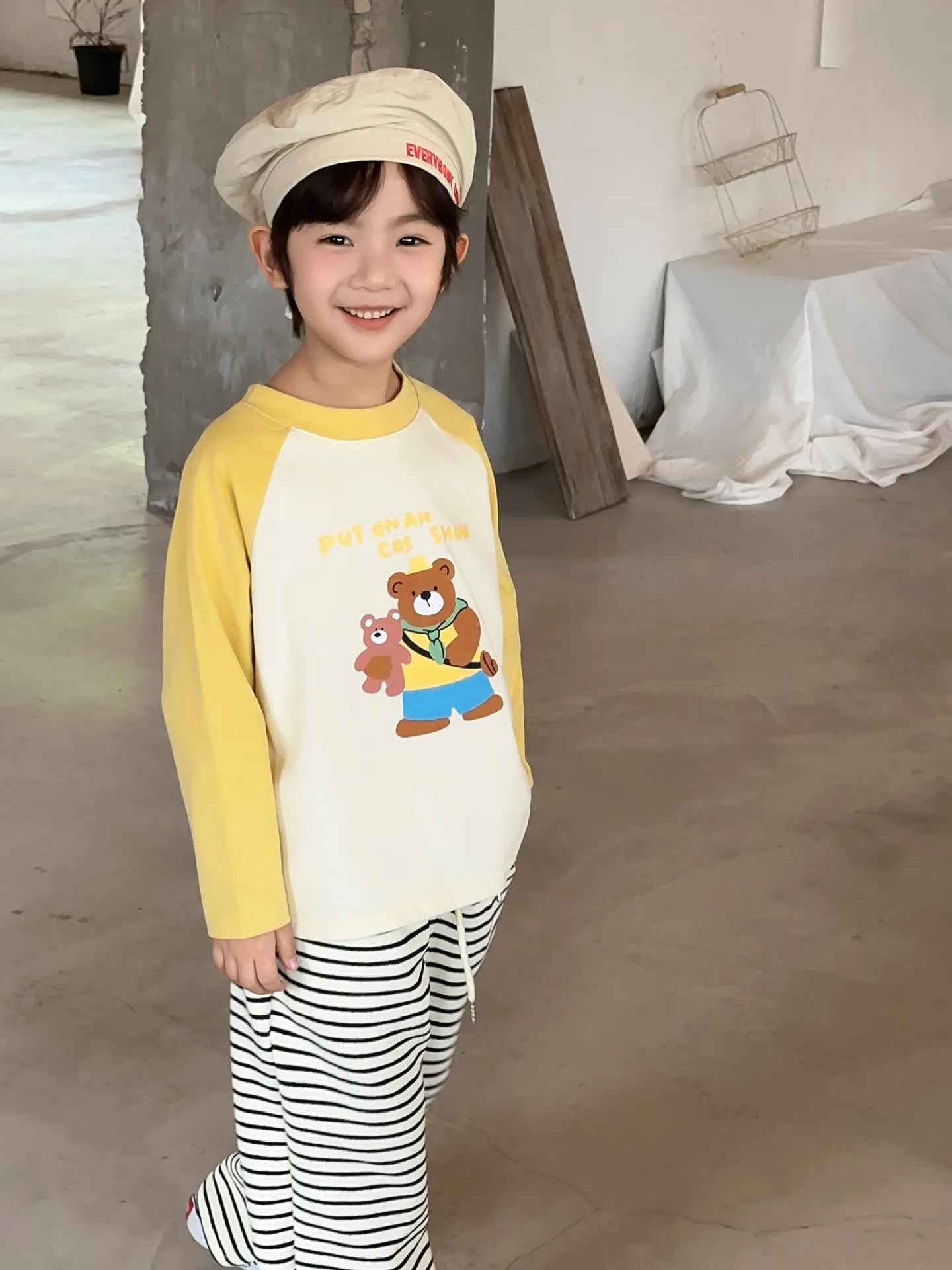 -キッズトップス 長袖プリントTシャツ ラグランパッチワーク 4カラー - mamahalo shop - 長袖Tシャツ -  べビー服 - 子供服 - 男の子 - 女の子