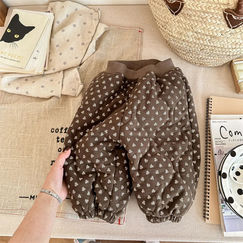 -キッズパンツ キルティング裏フリース フラワー 花柄プリントパンツ 暖パン 2カラー ガールズ 女の子 子供服 - mamahalo shop - ロングパンツ・スウェットパンツ -  べビー服 - 子供服 - 男の子 - 女の子