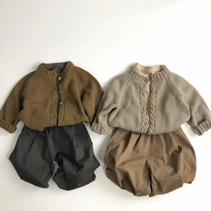-キッズカーディガン ツイストデザインシンプルベーシックニットジャケット 2カラー - mamahalo shop - カーディガン・パーカー -  べビー服 - 子供服 - 男の子 - 女の子