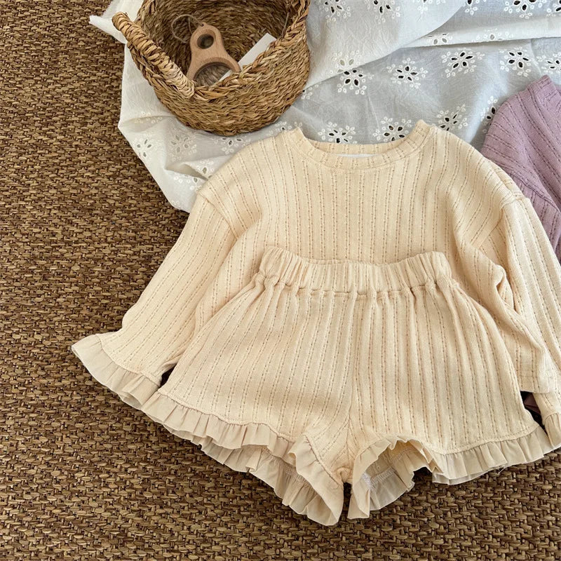 -キッズセットアップ 2点セット 長袖Tシャツ+フリルショートパンツ ベージュ/パープル/2カラー - mamahalo shop - 長袖セットアップ -  べビー服 - 子供服 - 男の子 - 女の子